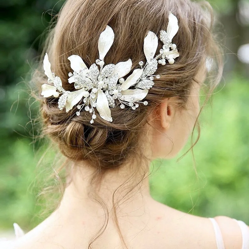 "Chanelle" - Pearl and Crystal Bridal Hair Clip/Vine